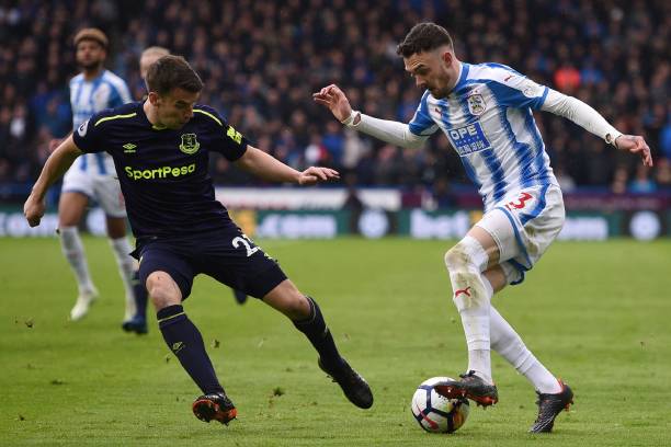 尽管对手刚 尽管对手刚